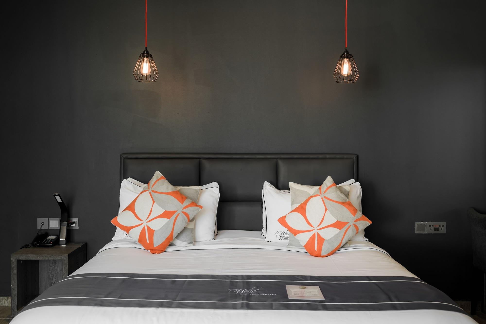 ไวท์ บูทิก โฮเต็ล แอนด์ เรสซิเดนซ์ Hotel สีหนุวิลล์ ภายนอก รูปภาพ