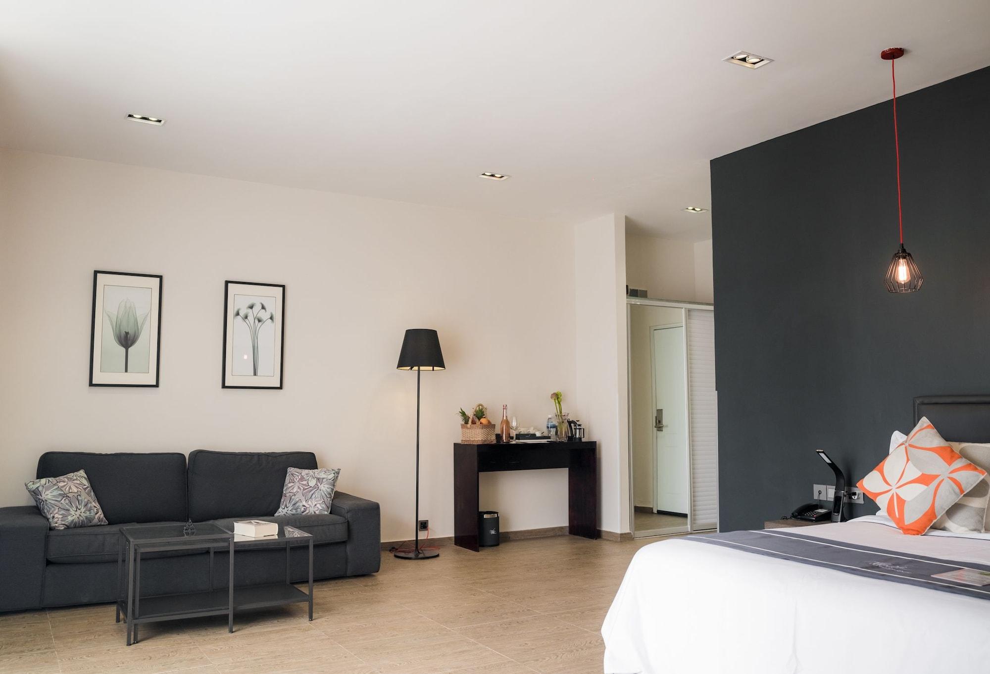 ไวท์ บูทิก โฮเต็ล แอนด์ เรสซิเดนซ์ Hotel สีหนุวิลล์ ภายนอก รูปภาพ