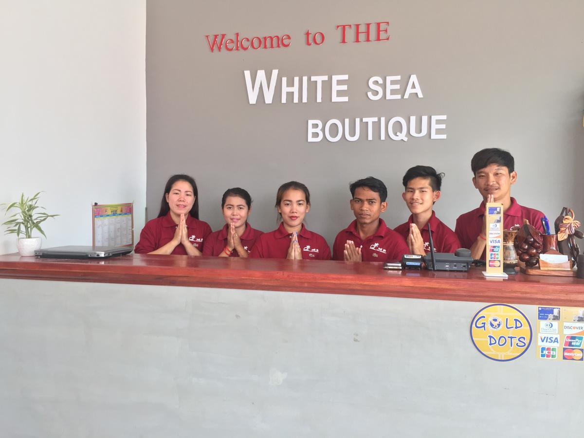 ไวท์ บูทิก โฮเต็ล แอนด์ เรสซิเดนซ์ Hotel สีหนุวิลล์ ภายนอก รูปภาพ