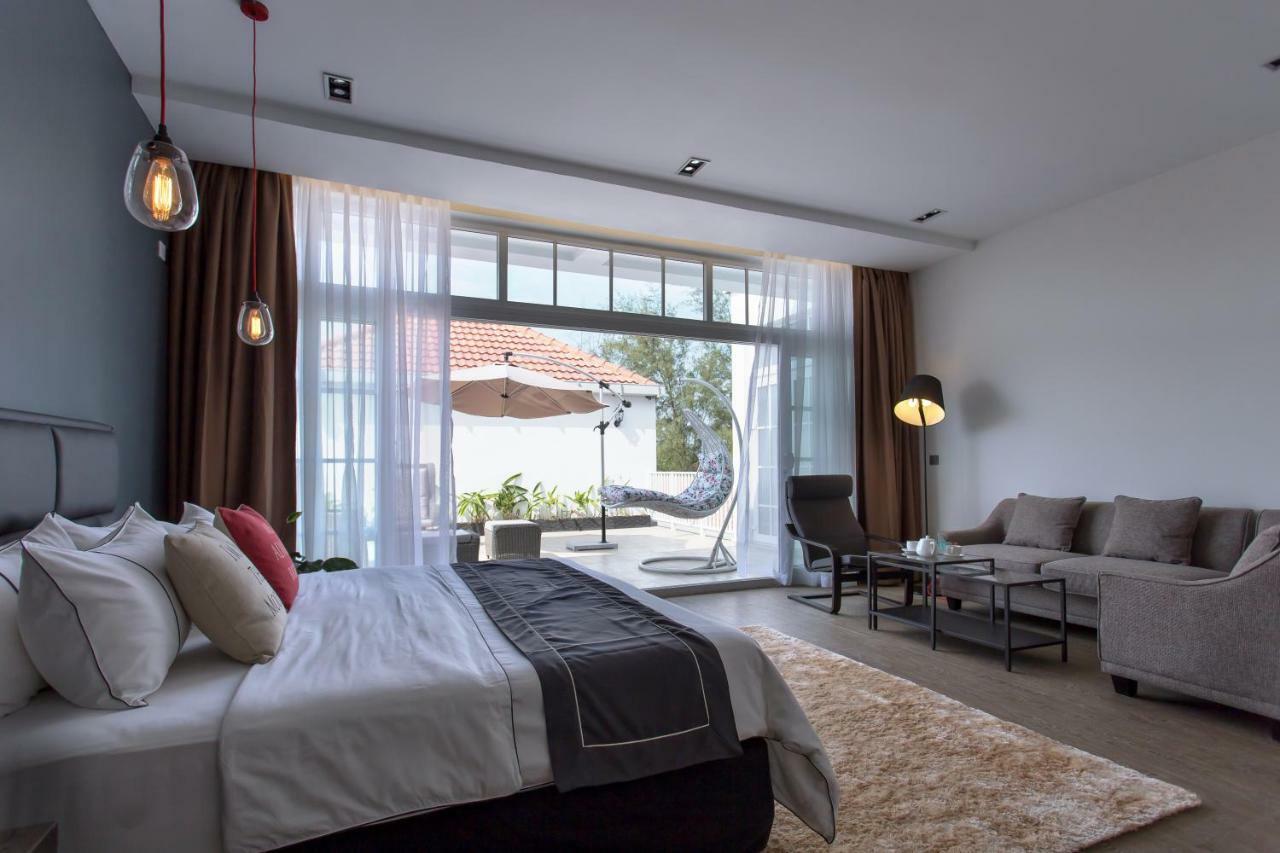 ไวท์ บูทิก โฮเต็ล แอนด์ เรสซิเดนซ์ Hotel สีหนุวิลล์ ภายนอก รูปภาพ